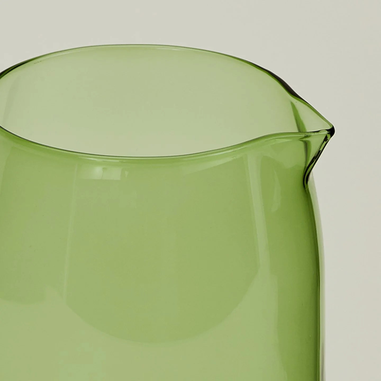 Essential Pitcher - Green