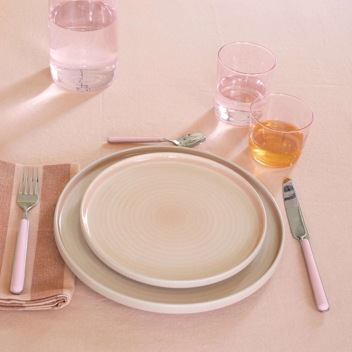 Essential Glassware Set - Blush